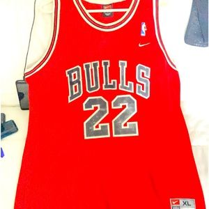 XL #22 Williamson not bad condition for it’s age.